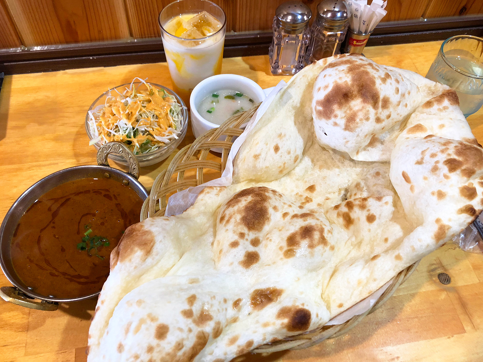【アフィリめし】「インドネパール料理 サガルマータ」のマトンカレーのランチ @中村区栄生