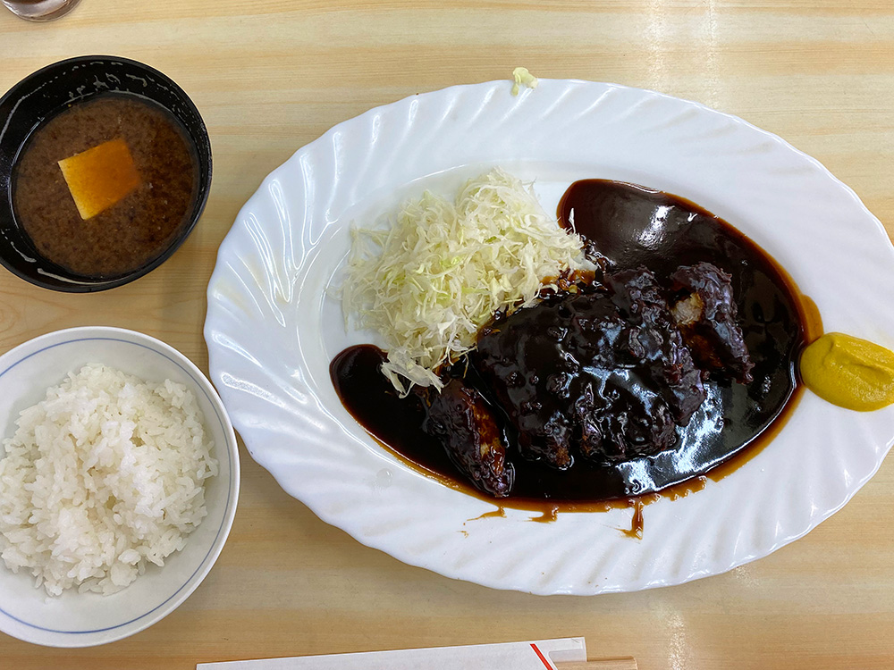 「とんかつ いわた」の味噌カツ定食 @清須市西枇杷島